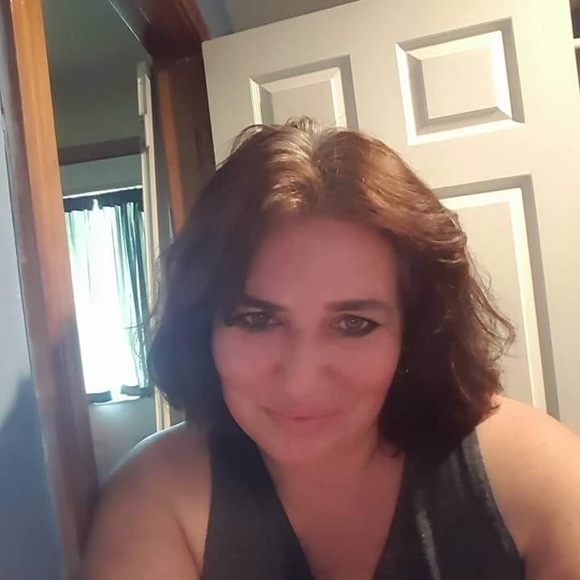 Meet your Posher, Eleanor - Picture 1 of 1